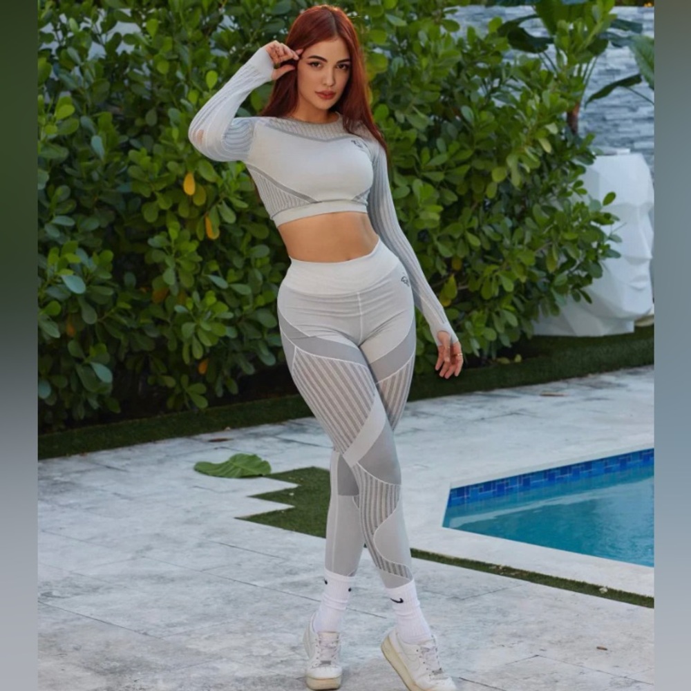 Gymshark long sleeve set grey